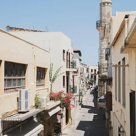 Apartment With Terrace In Heart Of Old Town Of Chania