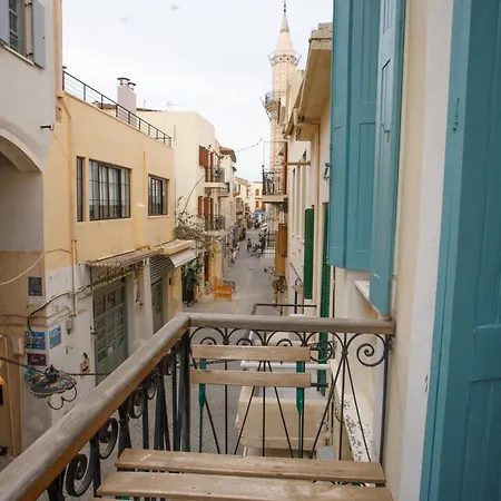 Apartment With Terrace In Heart Of Old Town Of Chania